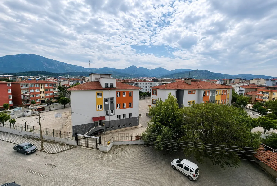 KURTULUŞ MAHALLESİ ALTINTAŞ OKULU KARŞISI SATILIK DUBLEKS