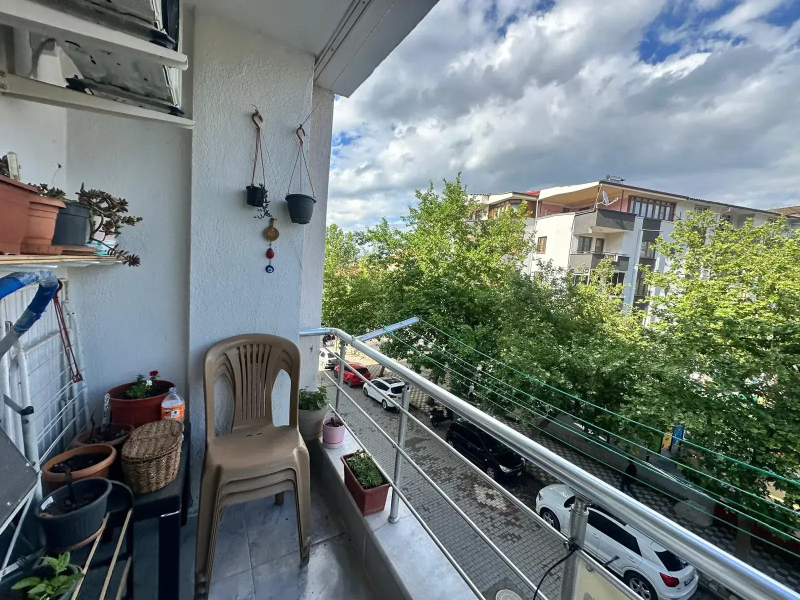 c868cd00-e7b1-49e6-b83f-6a7147f1ed8e ESKİ POLİS KARAKOLU ALTINDA SATILIK DAİRE