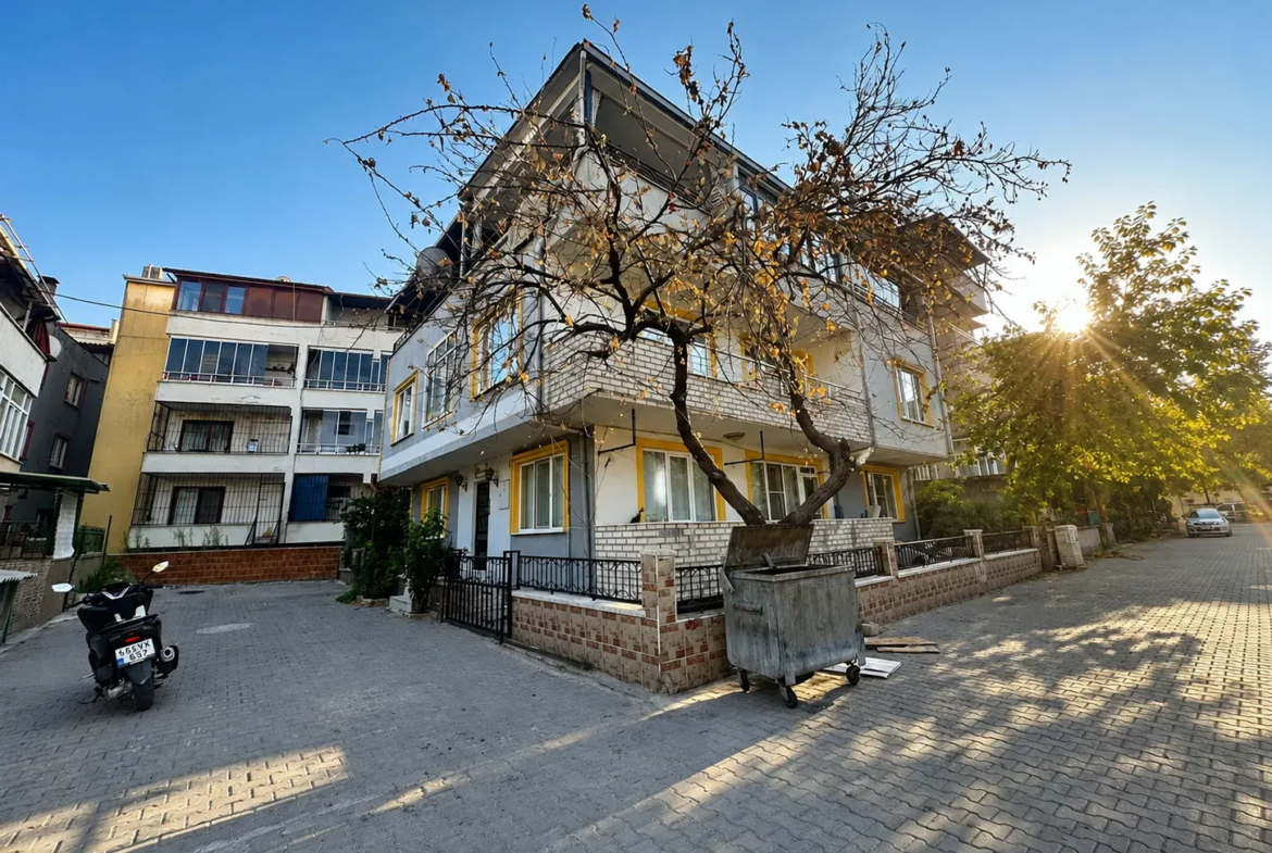 NAKLİYECİLER OKULU CİVARI SATILIK MÜSTAKİL