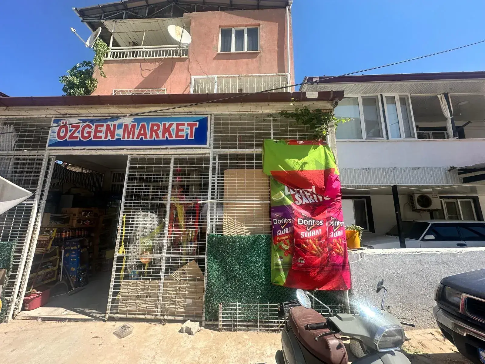 TURGUTALP 'DE KOĞUKDEREDE DEVREN SATILIK MARKET
