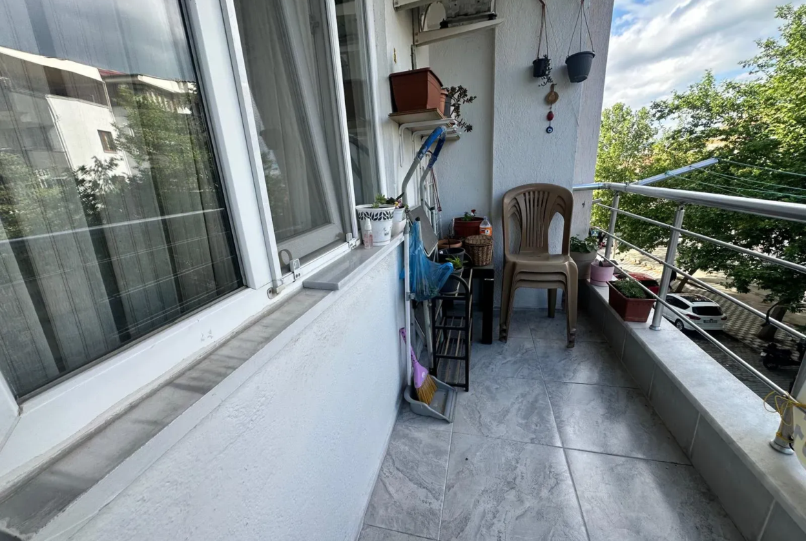 ESKİ POLİS KARAKOLU ALTINDA SATILIK DAİRE
