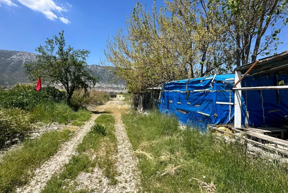KIRKAĞAÇ TEVFİKİYE MAHALLESİNDE SATILIK ARAZİ
