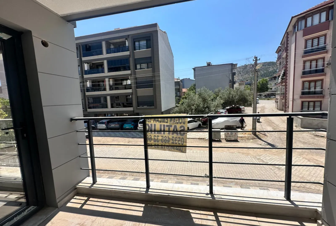 ATATÜRK MAHALLESİ ŞÖFÖRLER ODASI CİVARI SATILIK DAİRELER