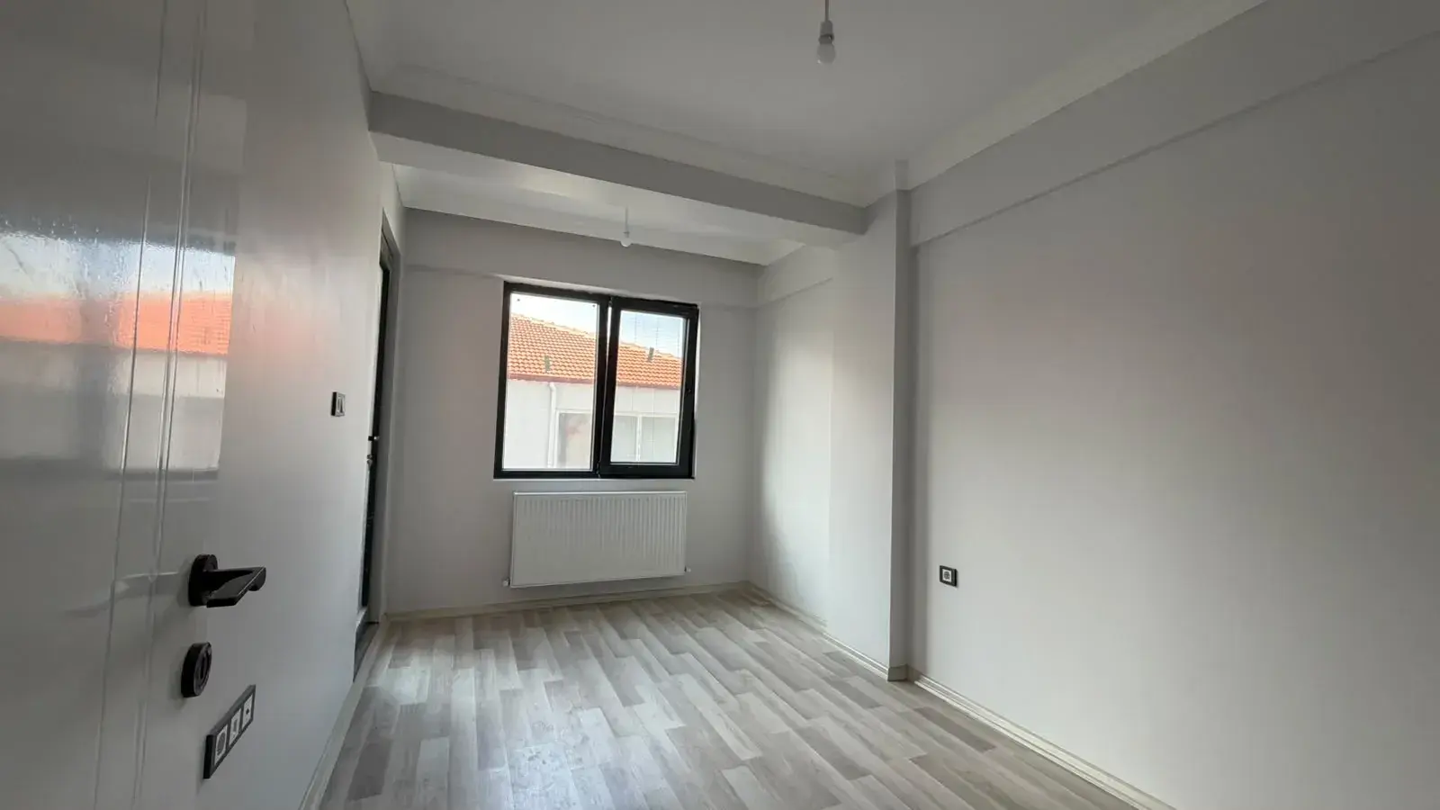 AZOT OLİMPİK HAVUZ CİVARI KİRALIK DAİRE
