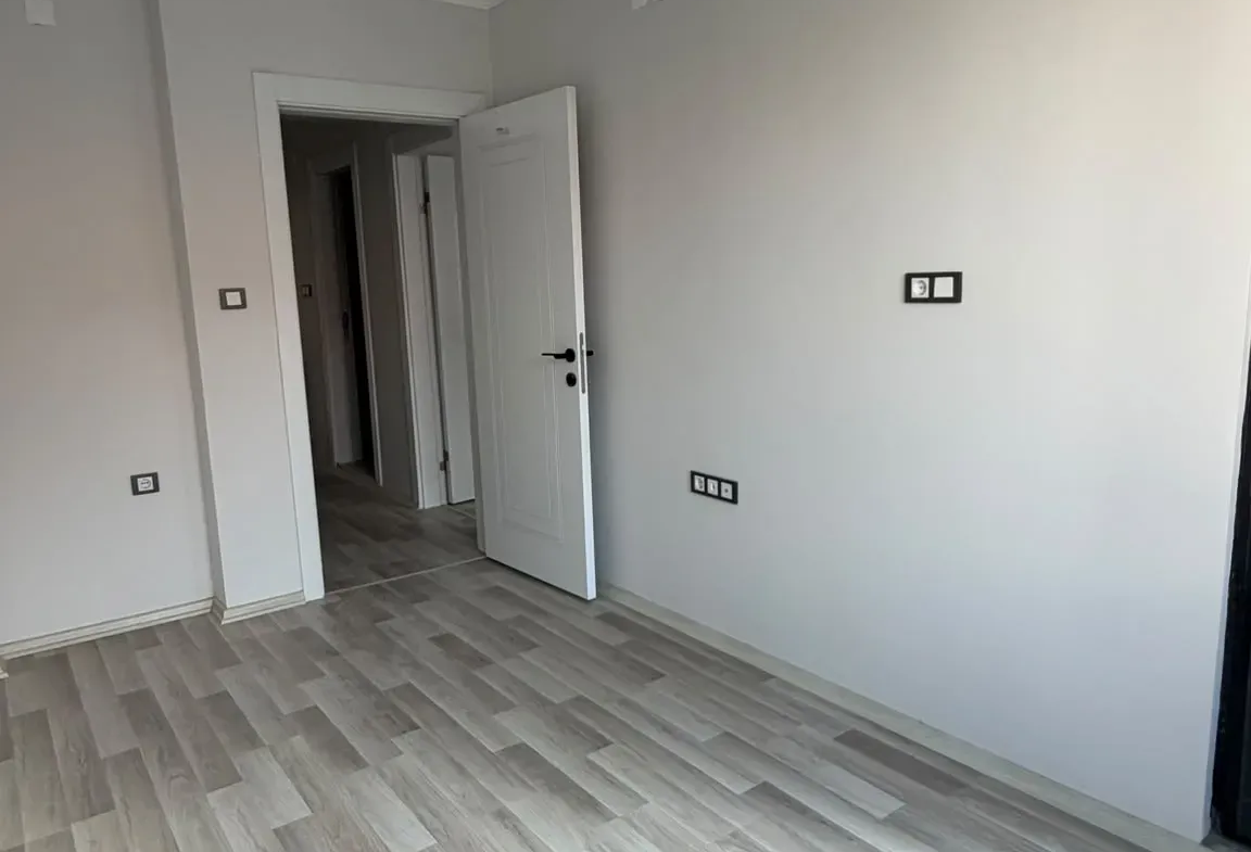 AZOT OLİMPİK HAVUZ CİVARI KİRALIK DAİRE