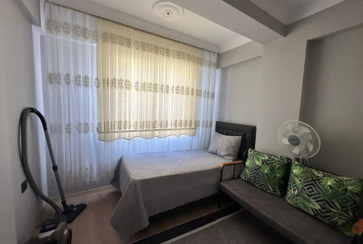 TURGUTALP MAHALLESİ GÖZ FER HASTANESİ CİVARI SATILIK DAİRE