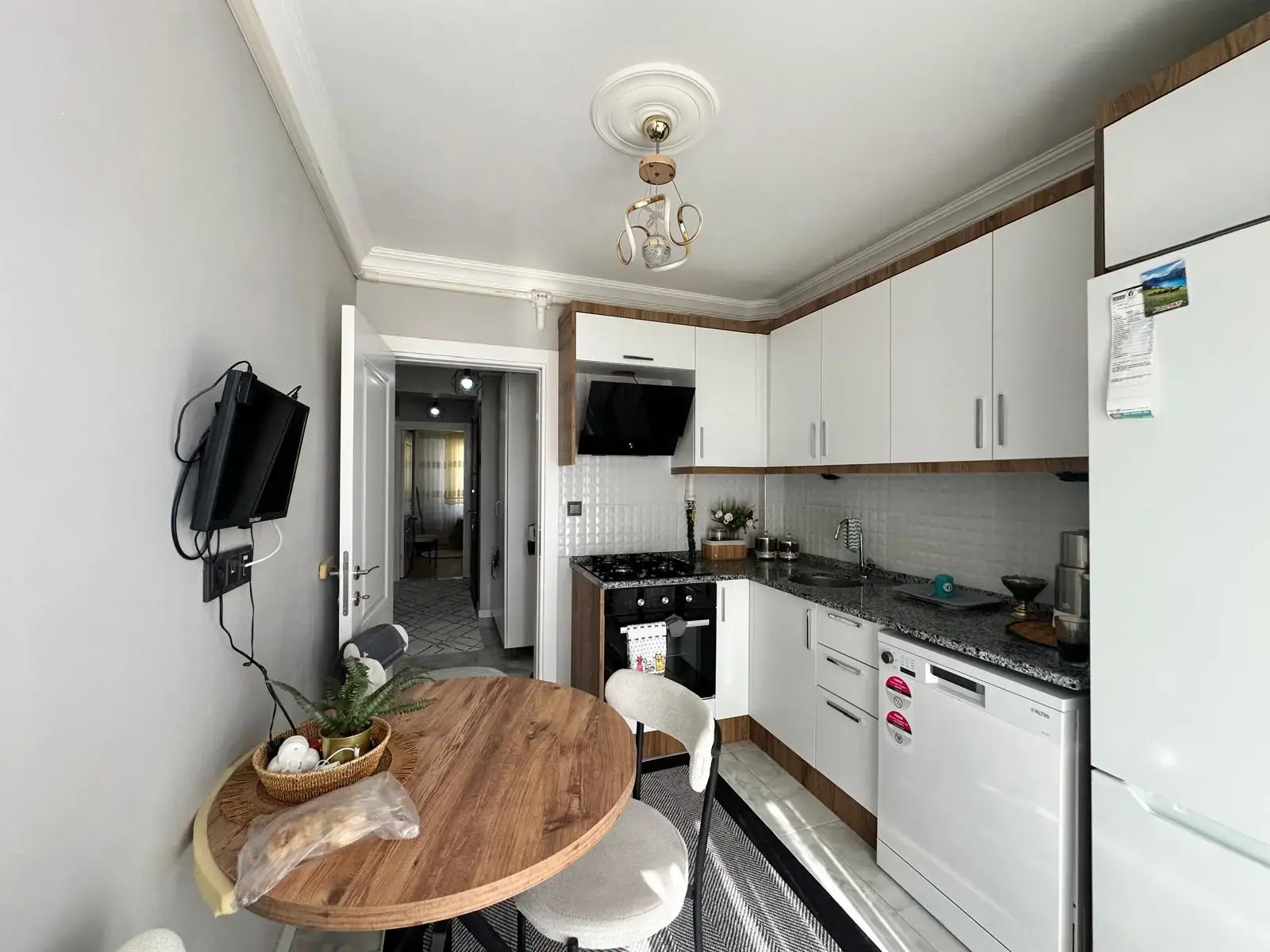 TURGUTALP MAHALLESİ GÖZ FER HASTANESİ CİVARI SATILIK DAİRE
