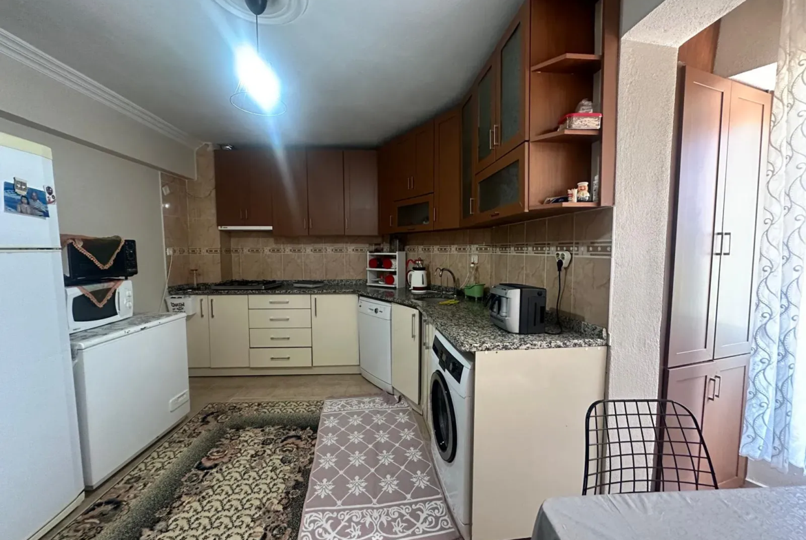 PAZAR YERİ CİVARI ECEVİT PARKI ÜZERİNDE SATILIK GENİŞ DAİRE