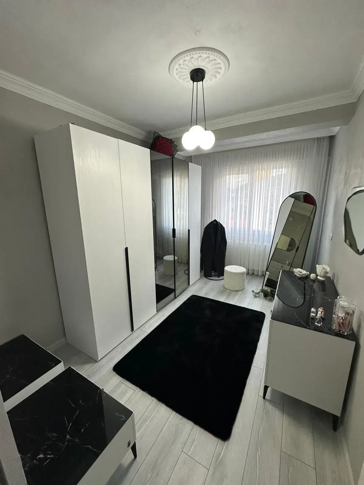 CUMA MAHALLESİ HİSAR CAMİ CİVARI SATILIK DAİRE
