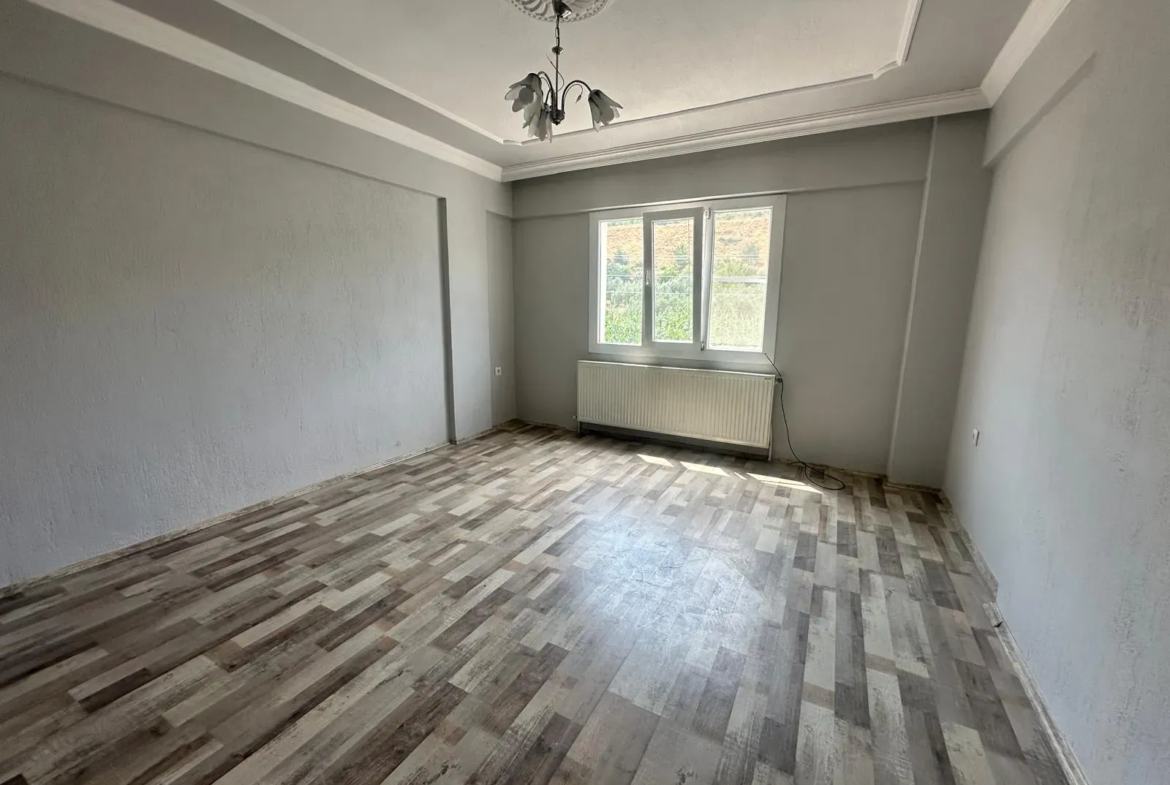 CUMA MAHALLESİ TAŞ KONAKLAR CİVARI SATILIK DAİRE