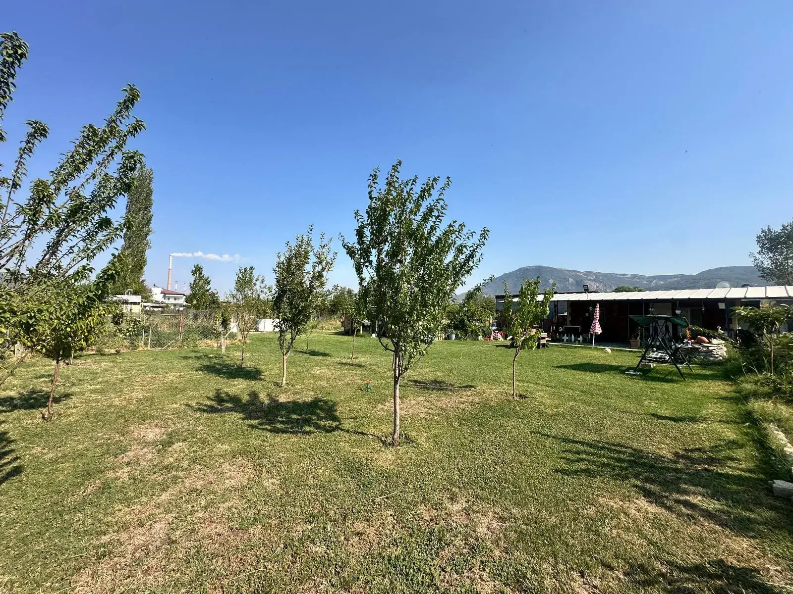 612699bd-ad9e-4912-aa8e-3e24653d1b68-4 İSTASYON MAHALLESİNE YAN YANA SATILIK 740 M2 ARSA
