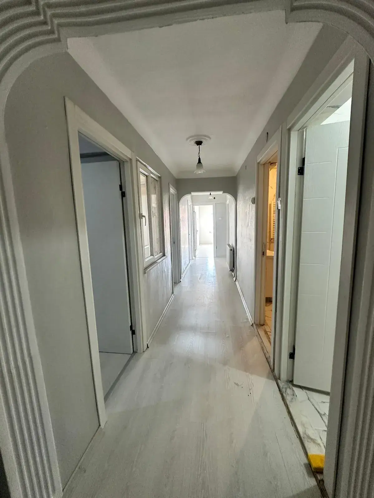 6358042c-d9f7-40a5-9988-49f714d25420 ATATÜRK CADDESİNDE SATILIK DAİRE