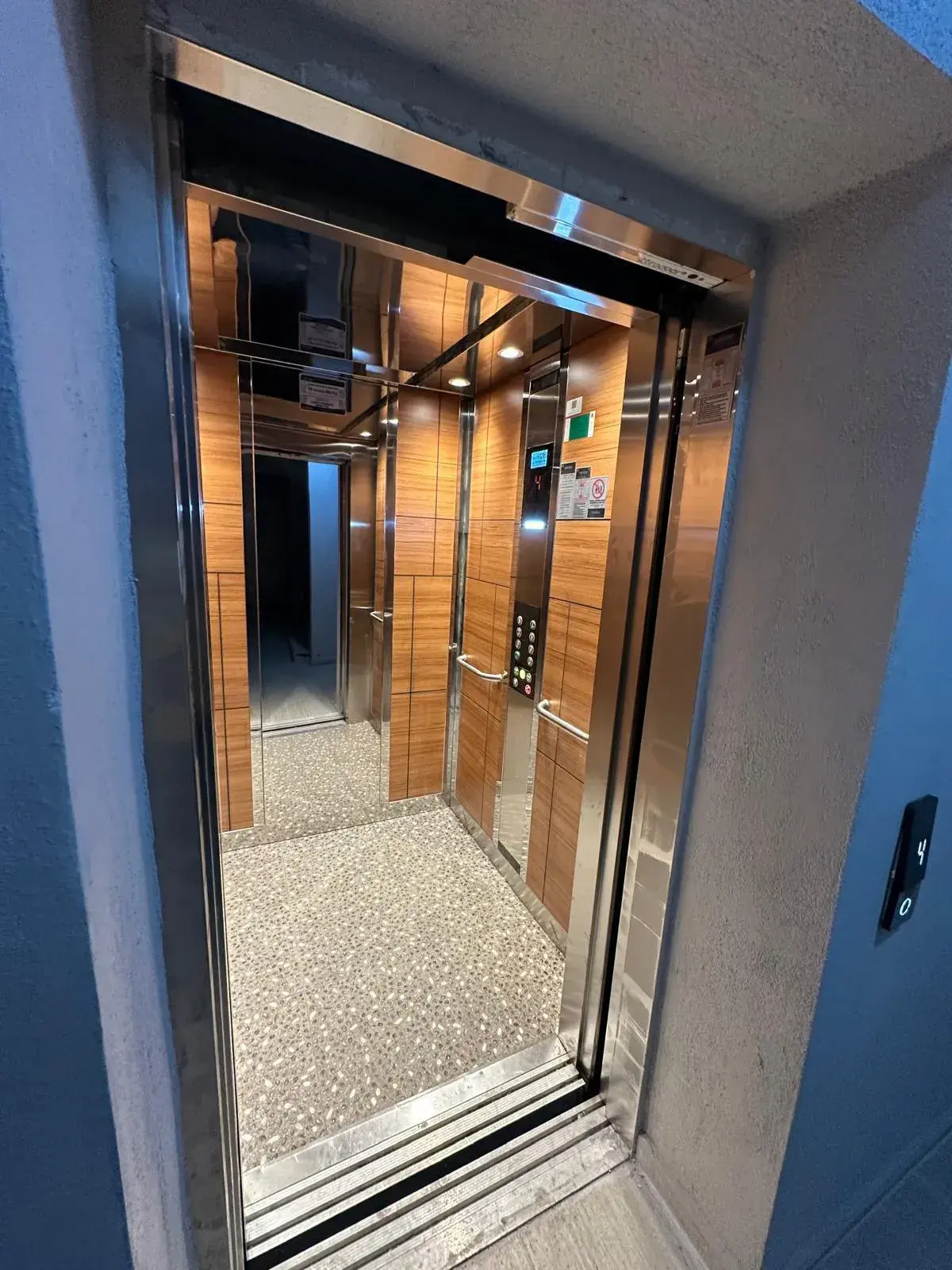 CUMA MAHALLESİ HİSAR CAMİ CİVARI SATILIK DAİRE