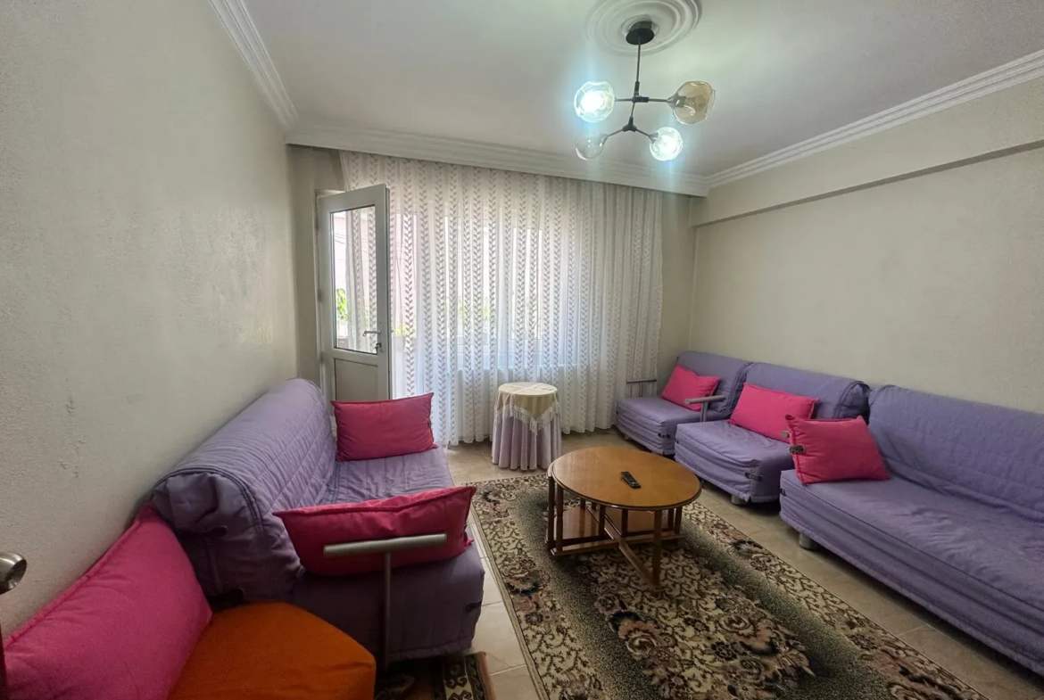 PAZAR YERİ CİVARI ECEVİT PARKI ÜZERİNDE SATILIK GENİŞ DAİRE