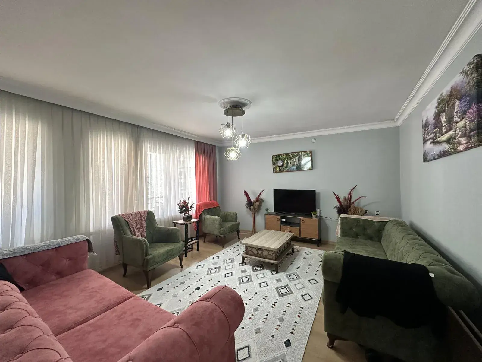 7c09bb67-a006-4dcb-baf7-31ed348f33e7 KURTULUŞ MAHALLESİ NACİYE EVREN OKULU CİVARI SATILIK DAİRE