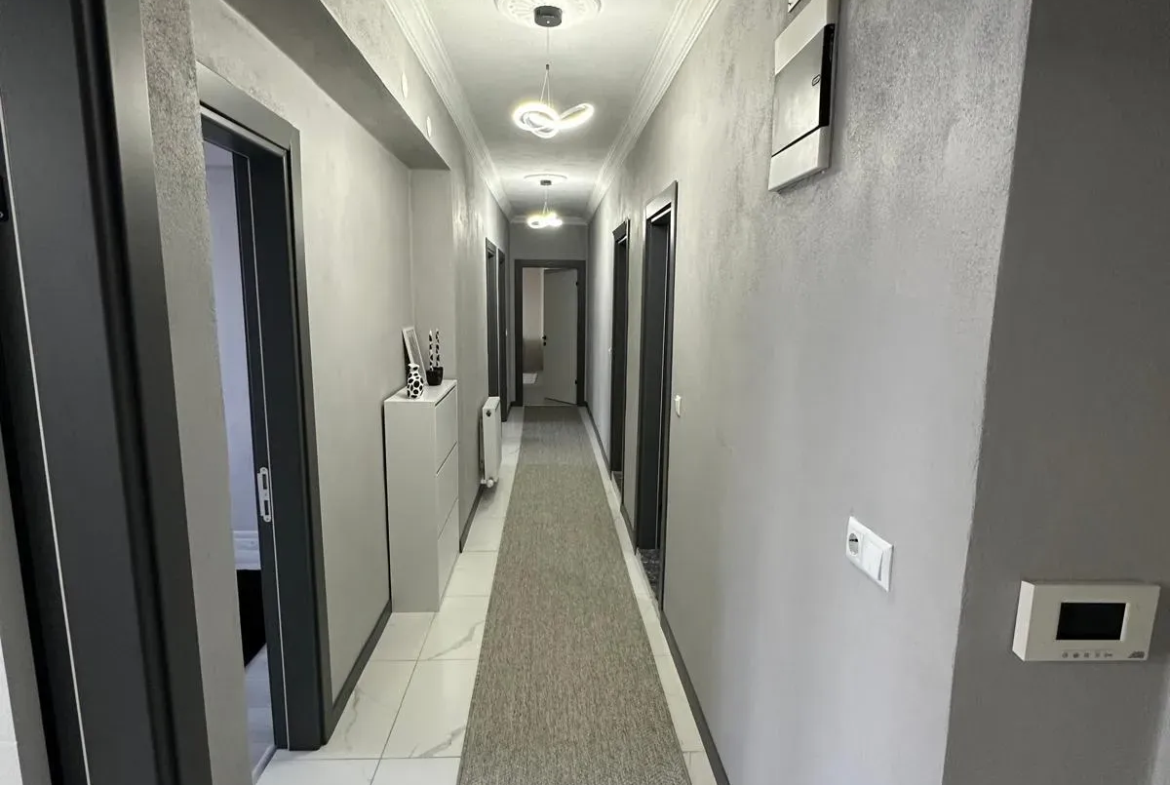 CUMA MAHALLESİ HİSAR CAMİ CİVARI SATILIK DAİRE