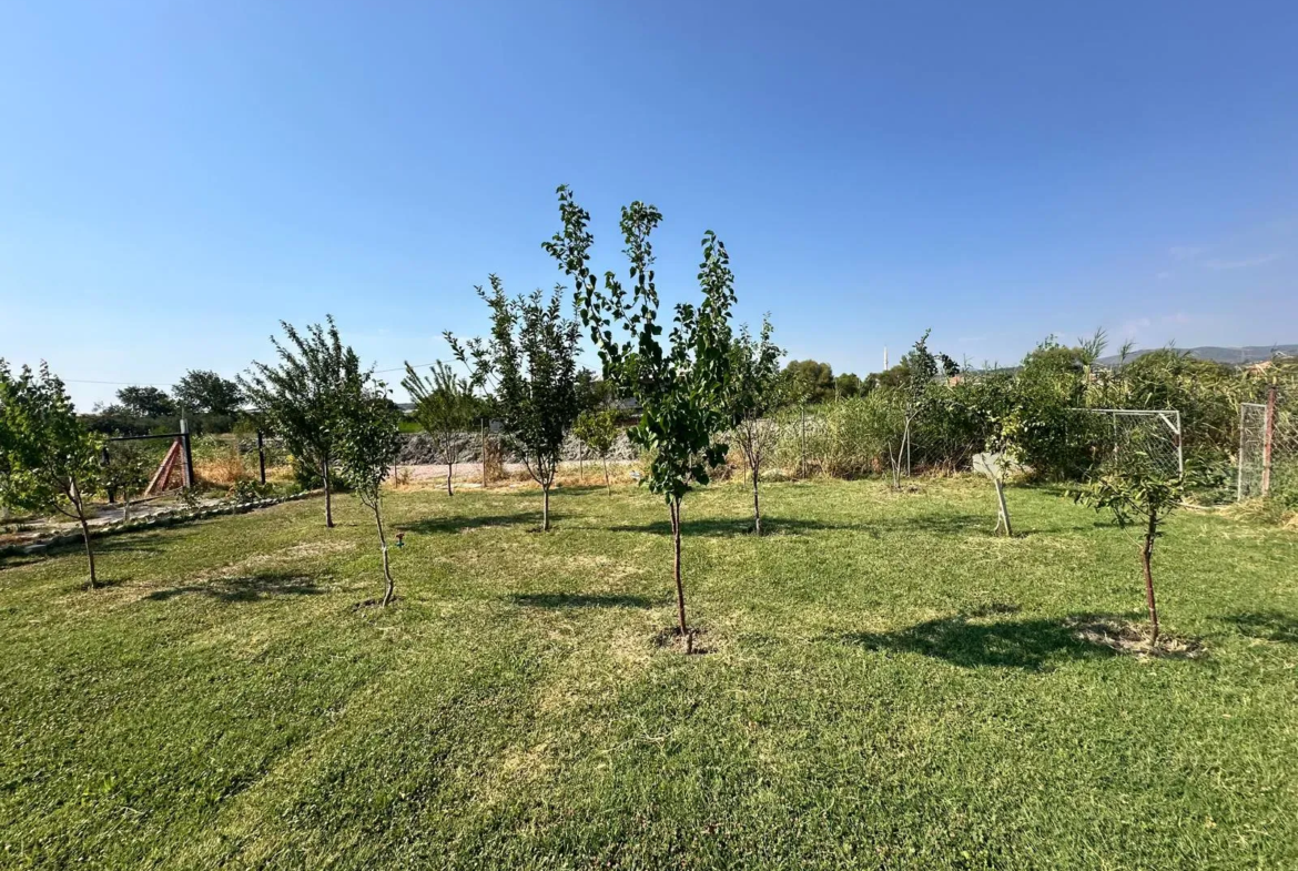 İSTASYON MAHALLESİNE YAN YANA SATILIK 740 M2 ARSA