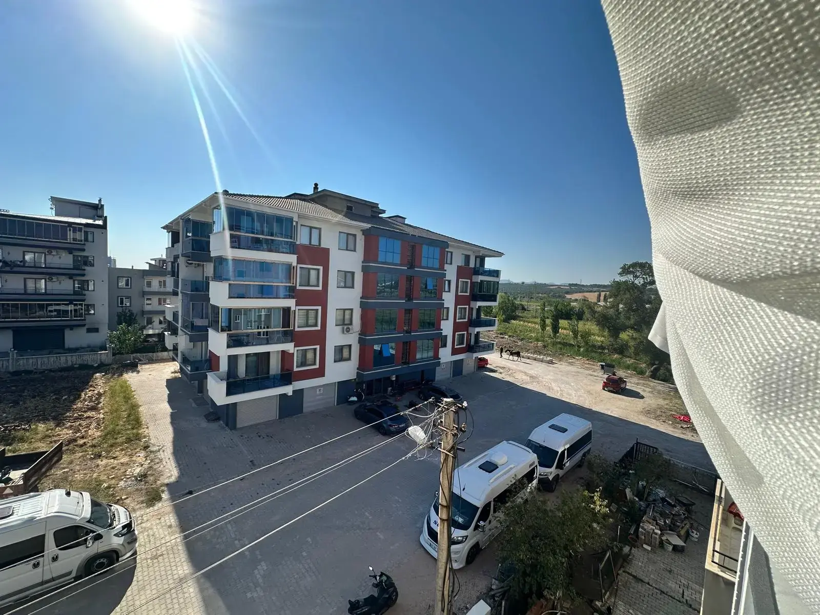 TURGUTALP MAHALLESİ GÖZ FER HASTANESİ CİVARI SATILIK DAİRE