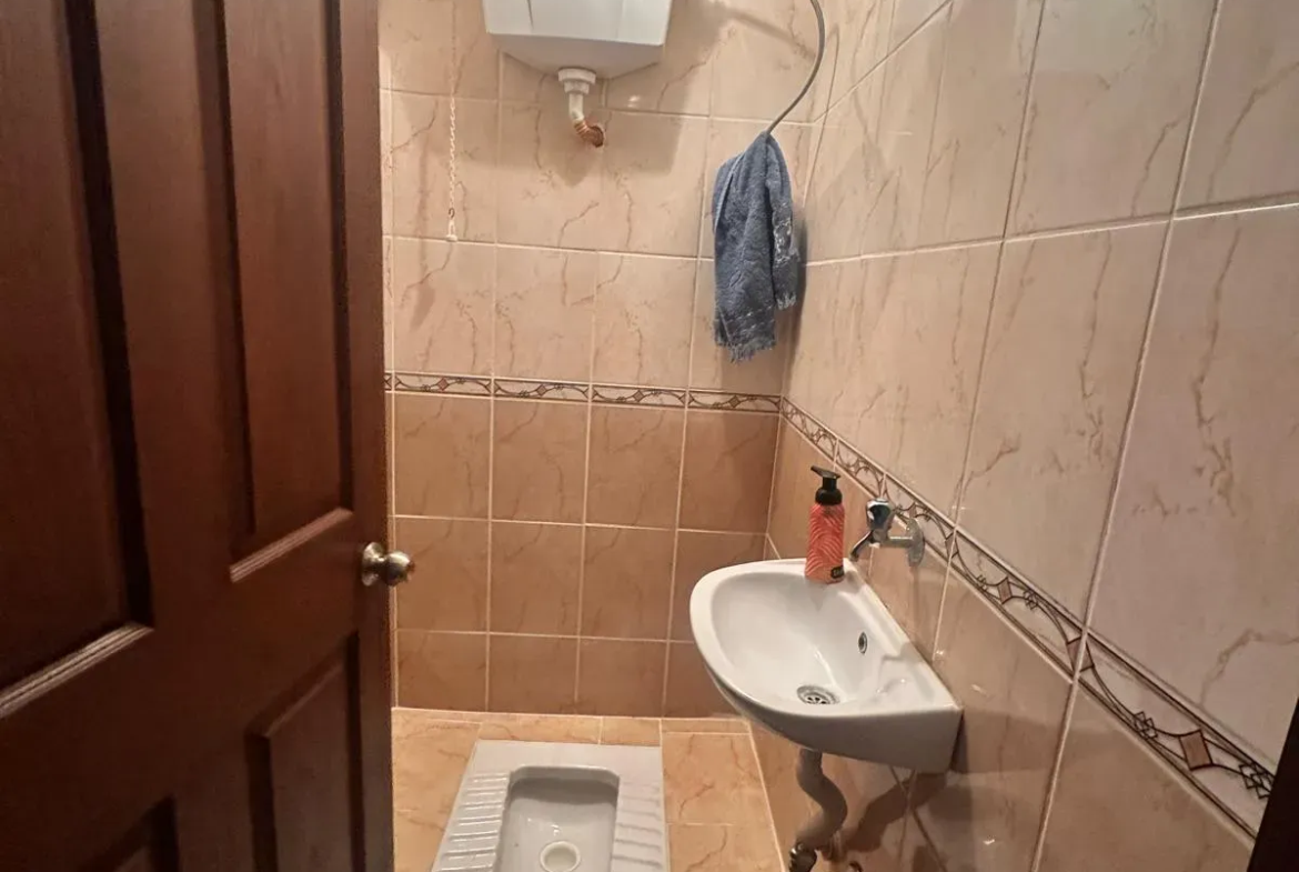 PAZAR YERİ CİVARI ECEVİT PARKI ÜZERİNDE SATILIK GENİŞ DAİRE