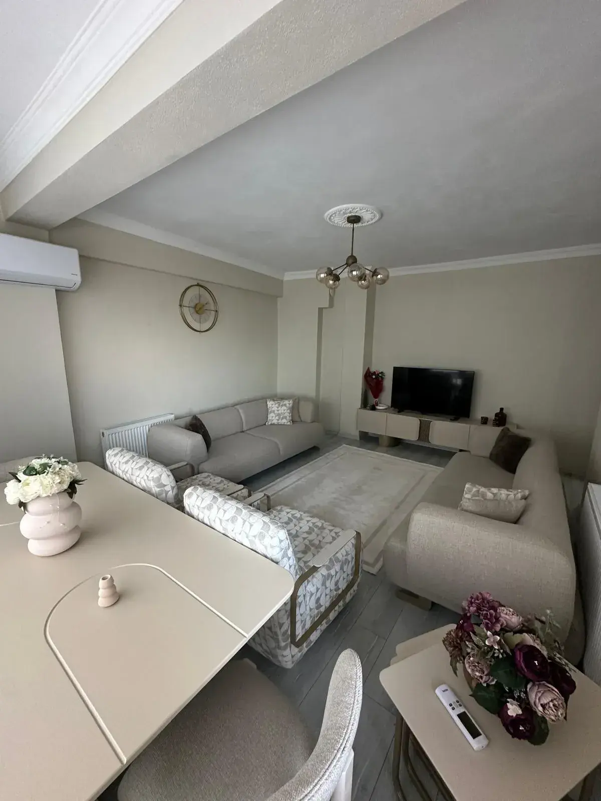 CUMA MAHALLESİ HİSAR CAMİ CİVARI SATILIK DAİRE