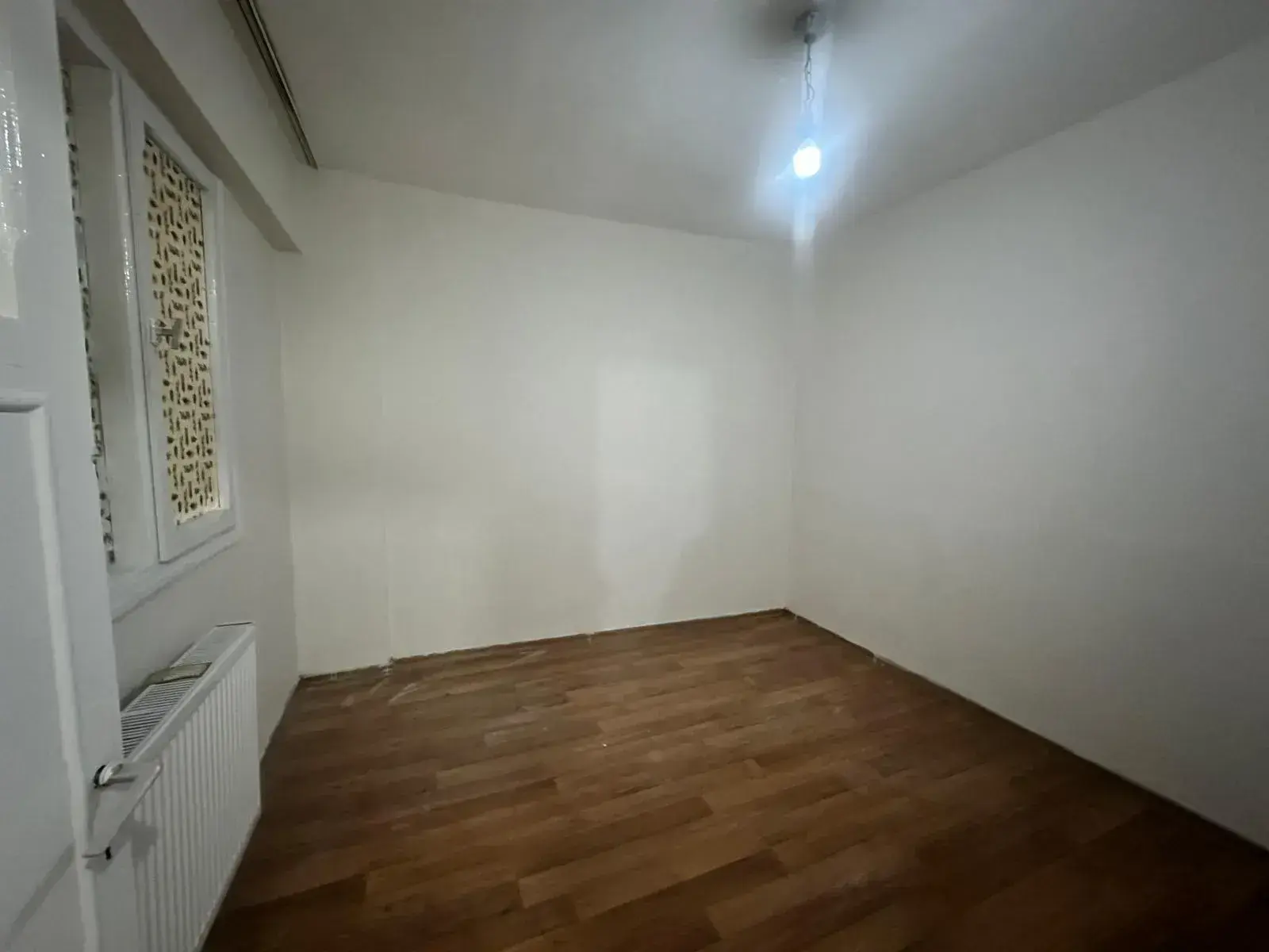 e4f6cf1d-cb18-4747-bb27-3507f10039da ATATÜRK CADDESİNDE SATILIK DAİRE