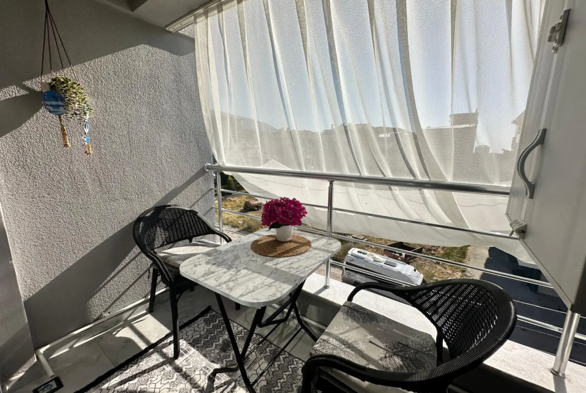 TURGUTALP MAHALLESİ GÖZ FER HASTANESİ CİVARI SATILIK DAİRE