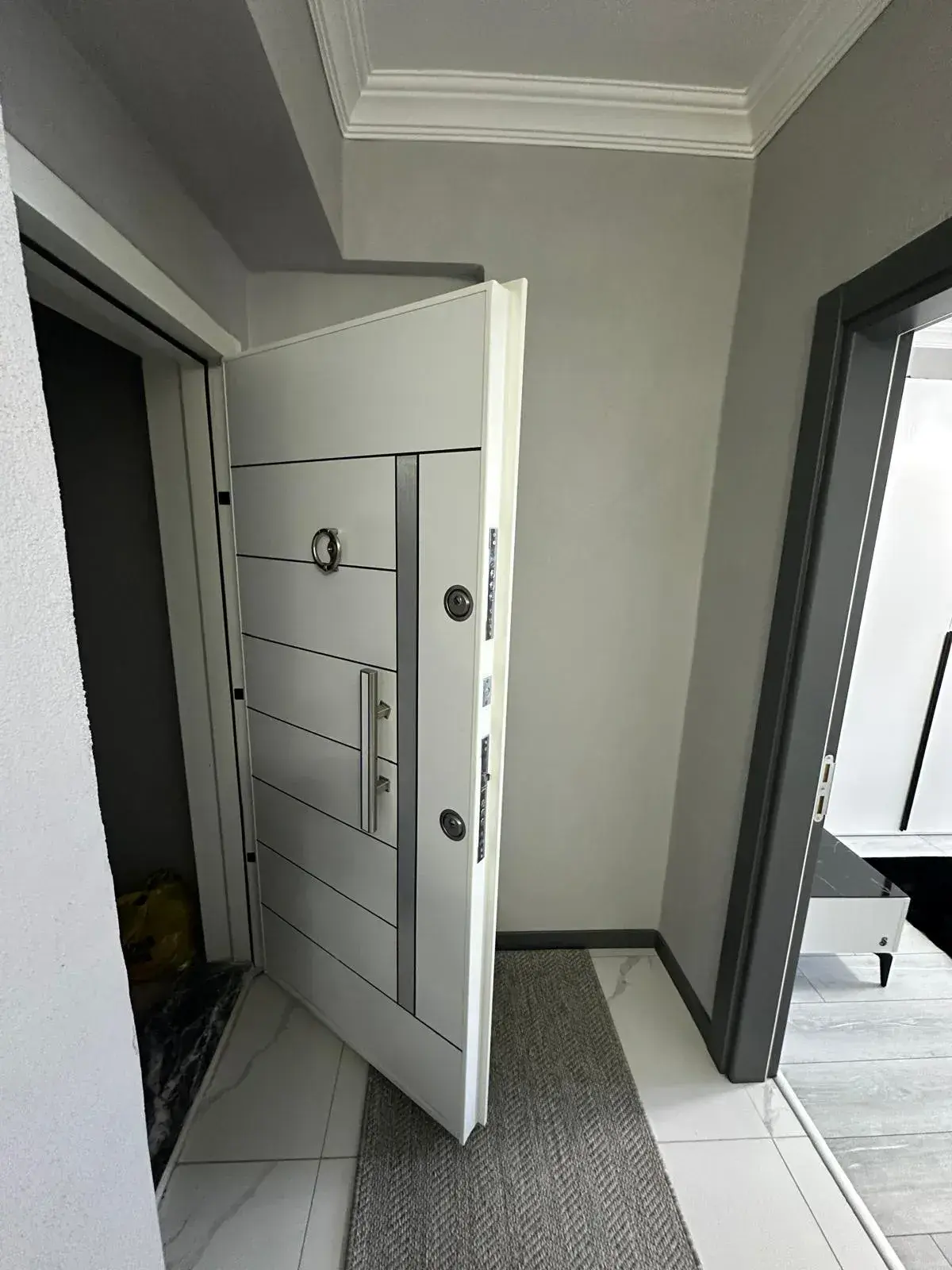 CUMA MAHALLESİ HİSAR CAMİ CİVARI SATILIK DAİRE