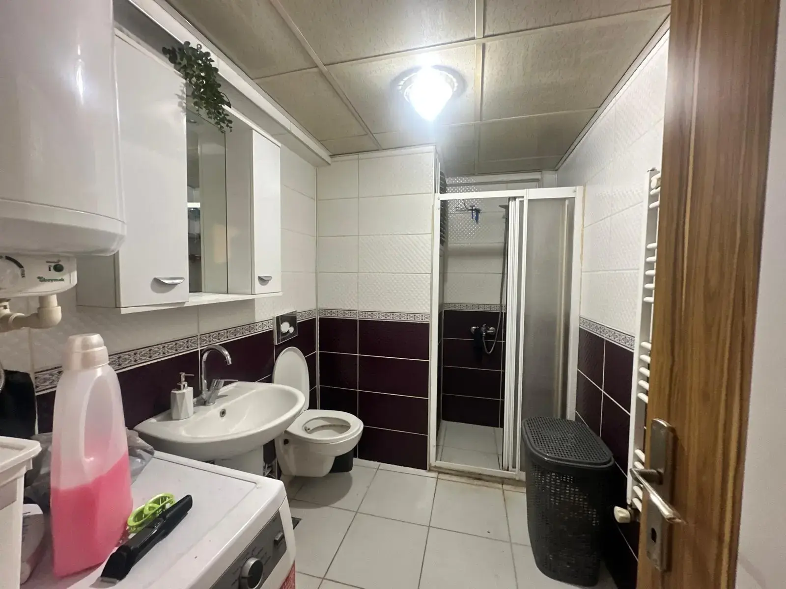 MUZAFFER TEZCAN CADDESİ SANAYİ YOLU ÜZERİNDE SATILIK TERASLI DAİRE