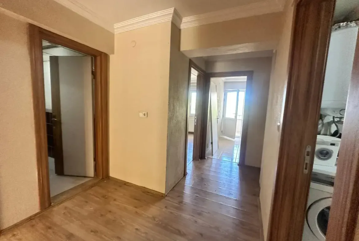 MUZAFFER TEZCAN CADDESİ SANAYİ YOLU ÜZERİNDE SATILIK TERASLI DAİRE