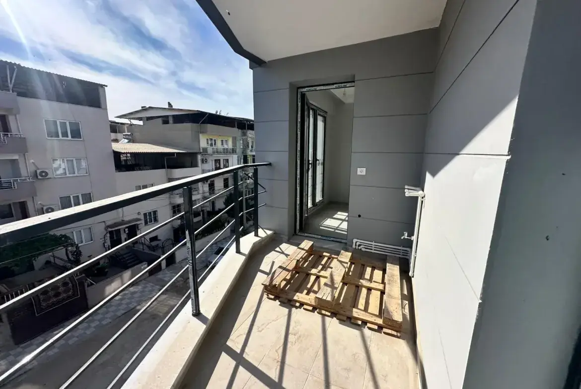 ATATÜRK MAHALLESİ CUMA PAZARI CİVARI SATILIK DAİRE