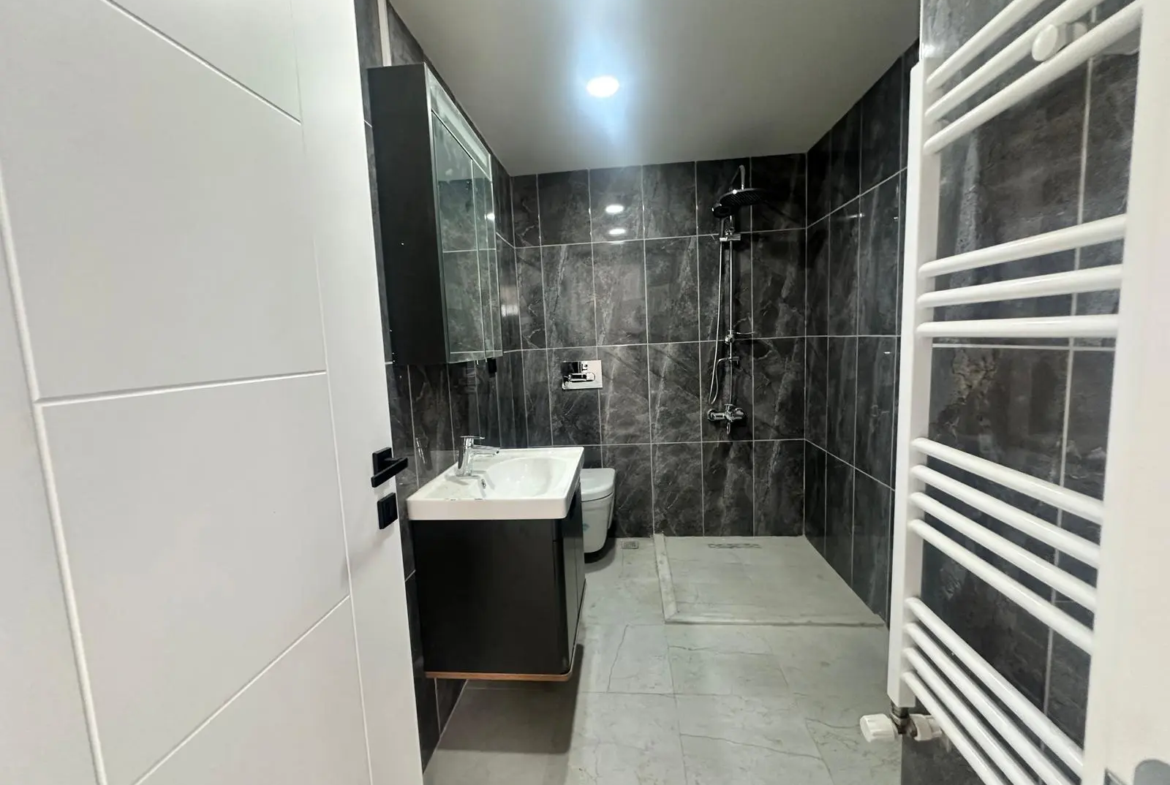 TURGUTALP MAHALLESİ FER GÖZ CİVARI KİRALIK DAİRE