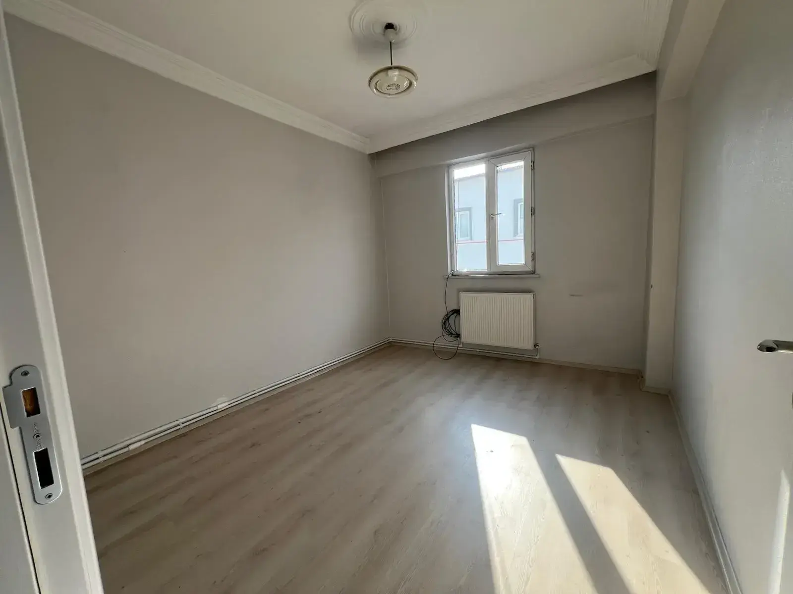 İNÖNÜ MAHALLESİ DİYALİZ MERKEZİ CİVARI KİRALIK DAİRE