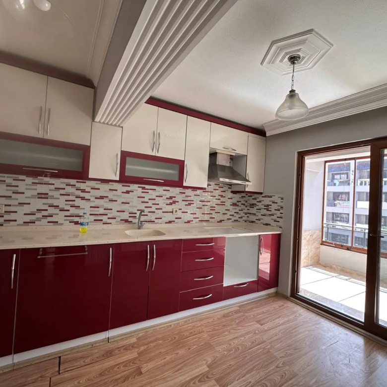 ATATÜRK MAHALLESİ SÜRAT KARGO ÜZERİ KİRALIK DAİRE