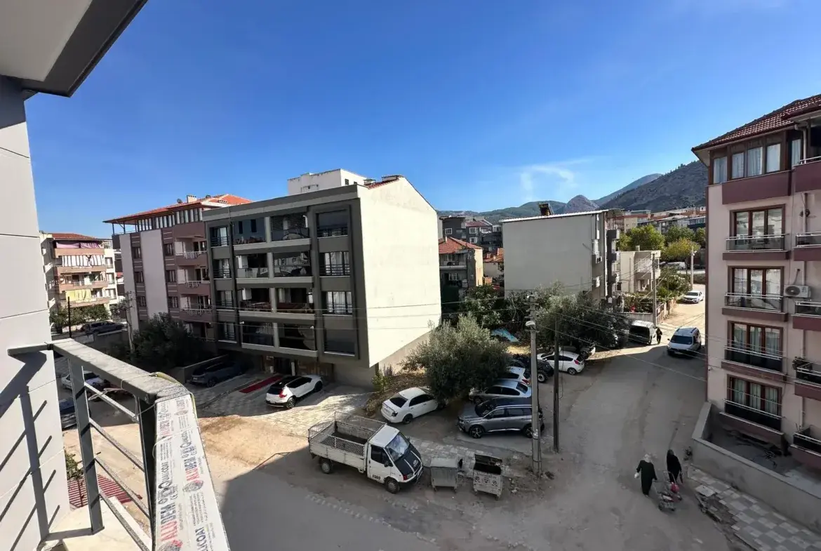 ATATÜRK MAHALLESİ CUMA PAZARI CİVARI SATILIK DAİRE