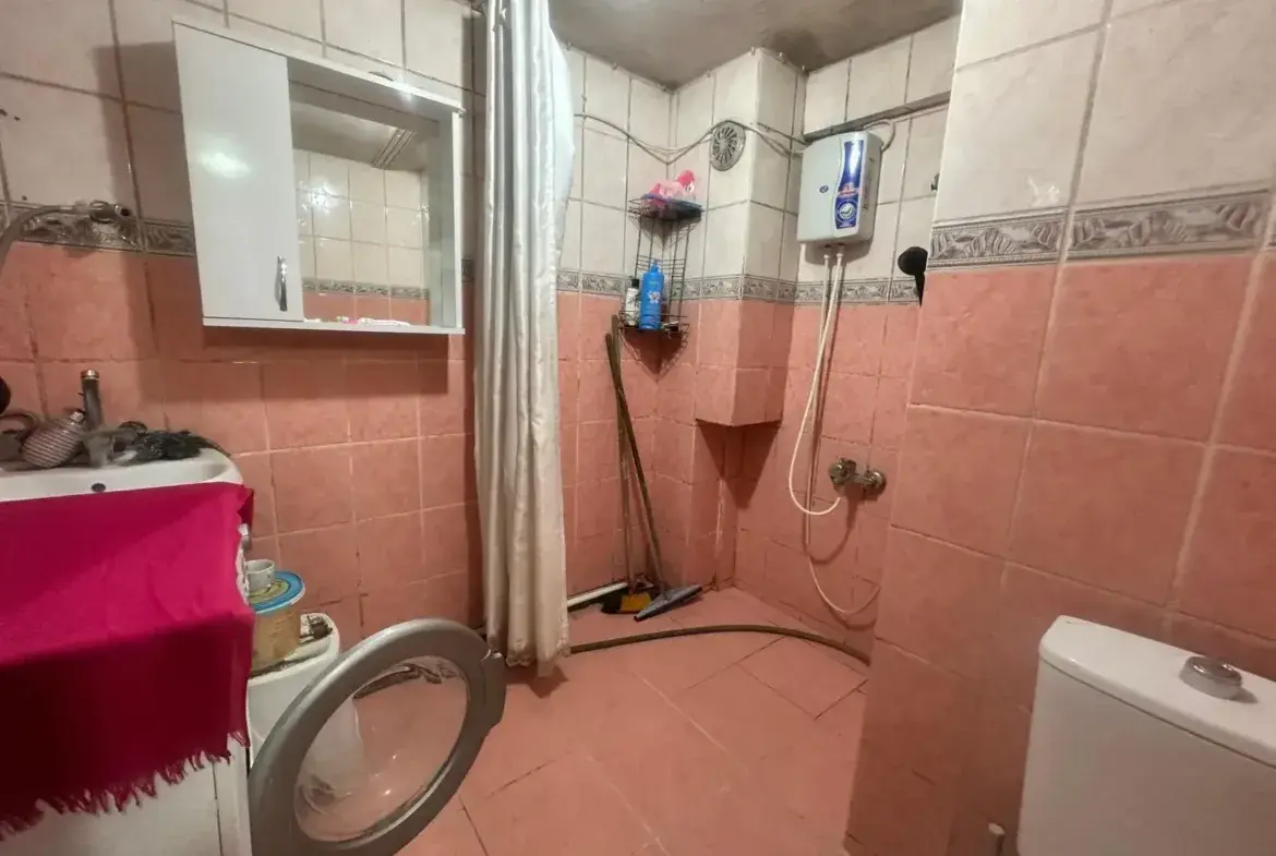 HÜRRİYET MAHALLESİ SANAYİ MEVKİNDE SATILIK DAİRE