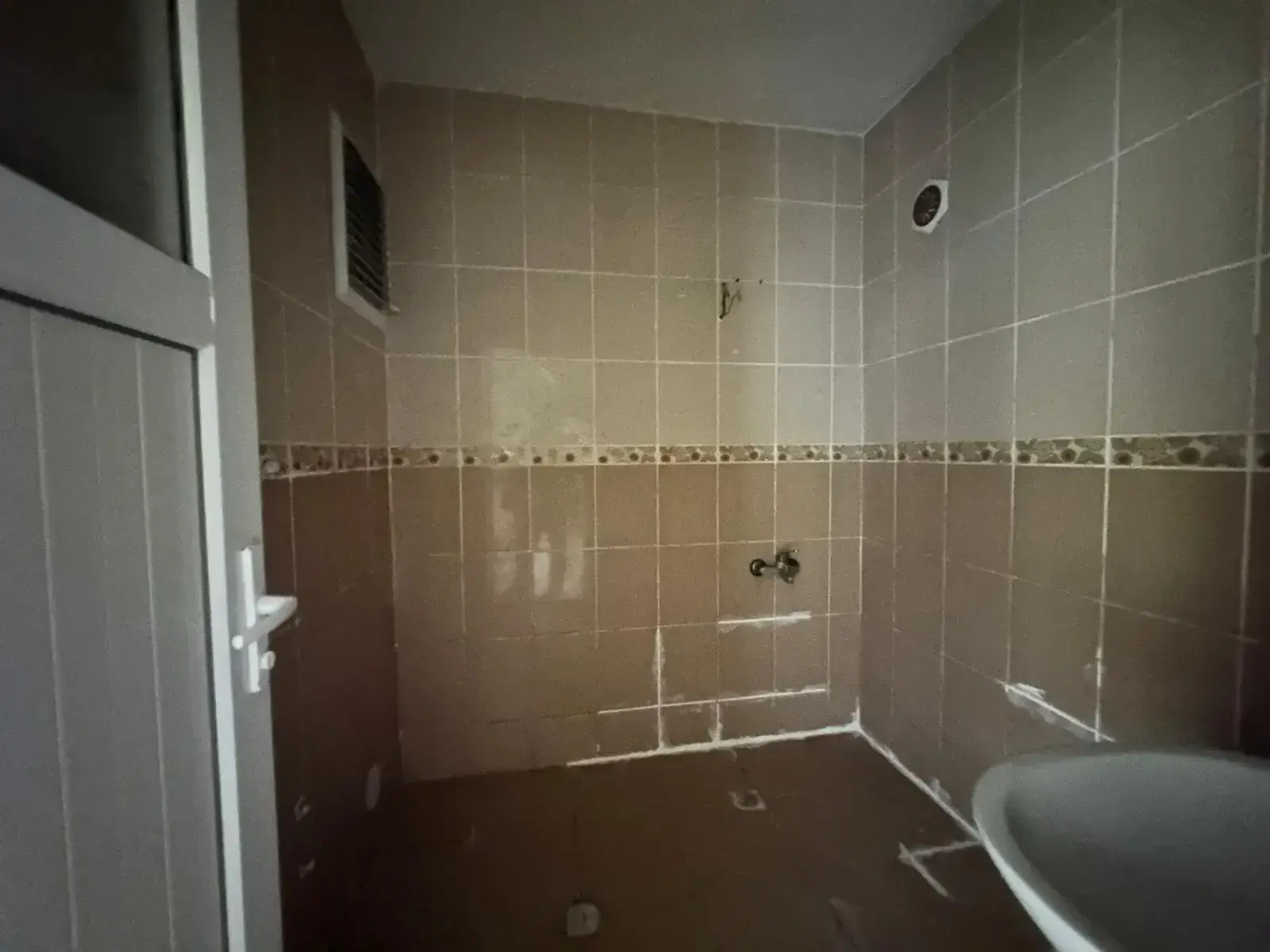 ZAFER MAHALLESİ TREN GARI CİVARI KİRALIK DAİRE
