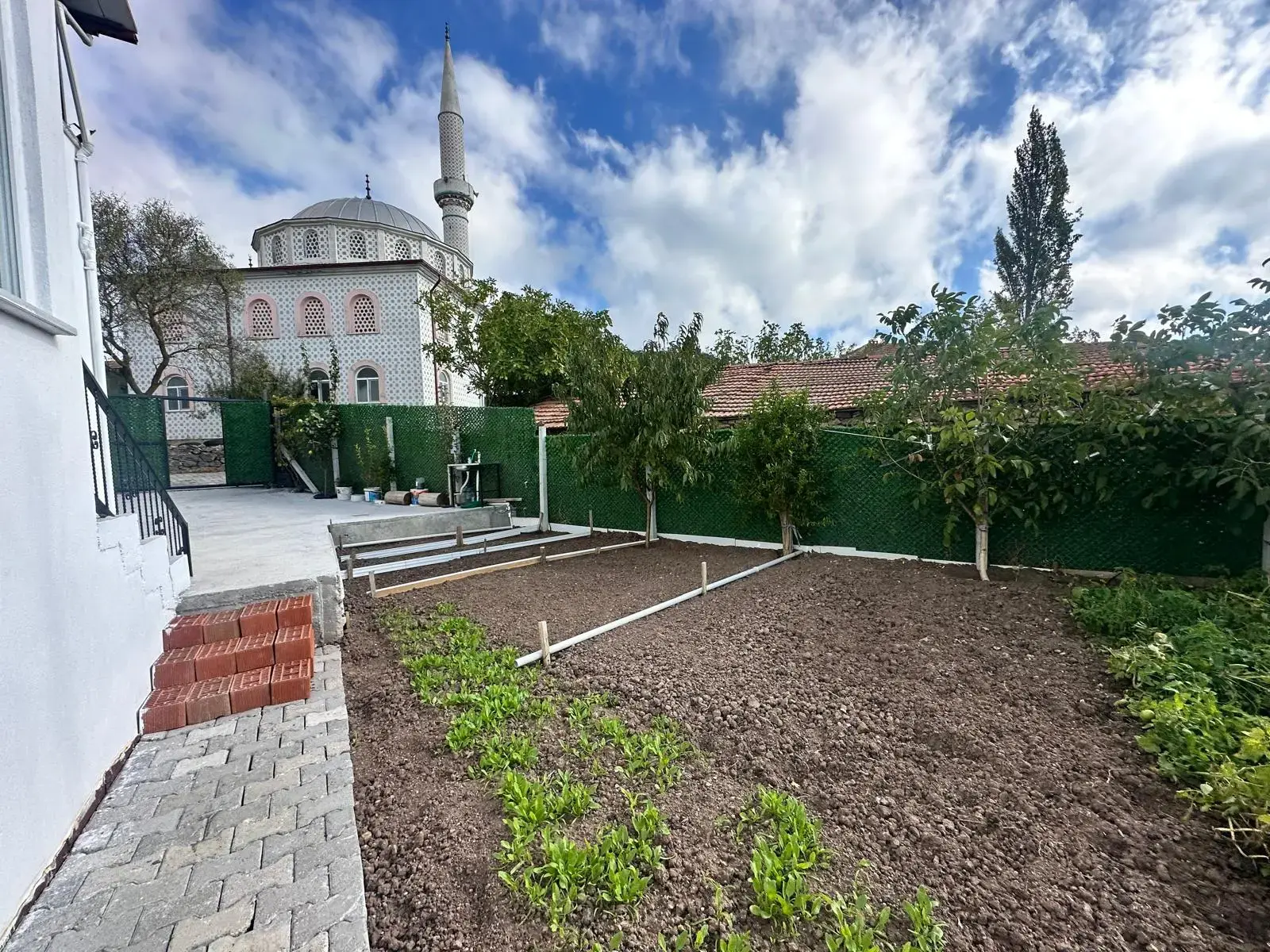 SAVAŞTEPE MİNNETLER KÖYÜNDE SATILIK MÜSTAKİL EV