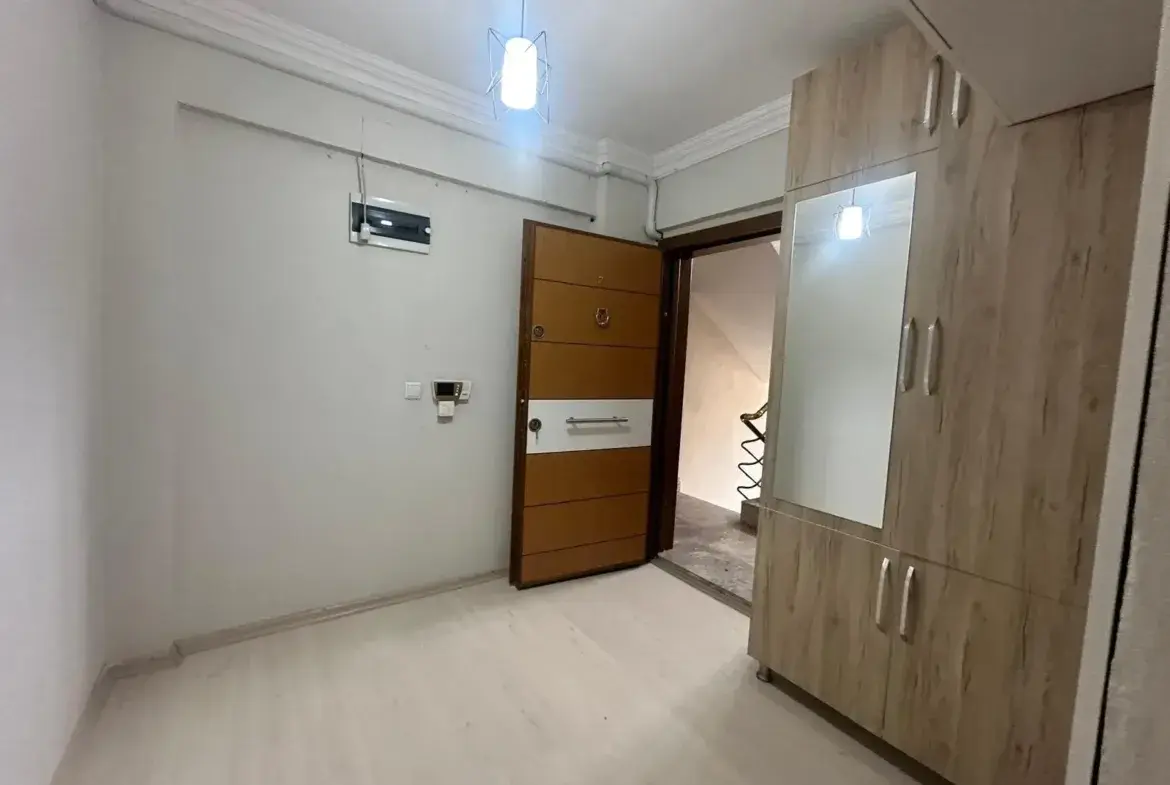 KURTULUŞ MAHALLESİ BÜYÜK MİGROS CİVARI SATILIK DAİRE