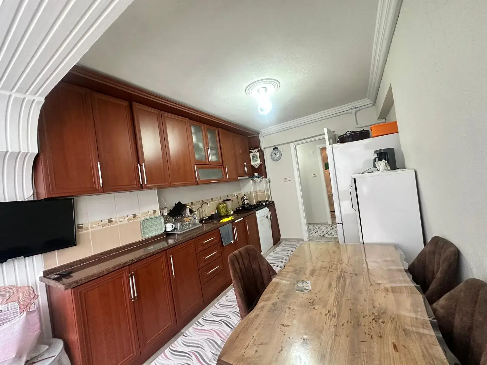 TURGUTALP MAHALLESİ ERDENLER BENZİNLİK YANI SATILIK DAİRE