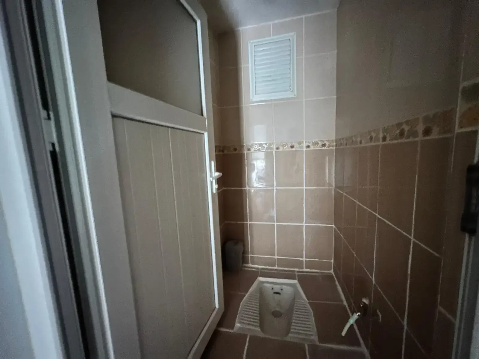 ZAFER MAHALLESİ TREN GARI CİVARI KİRALIK DAİRE
