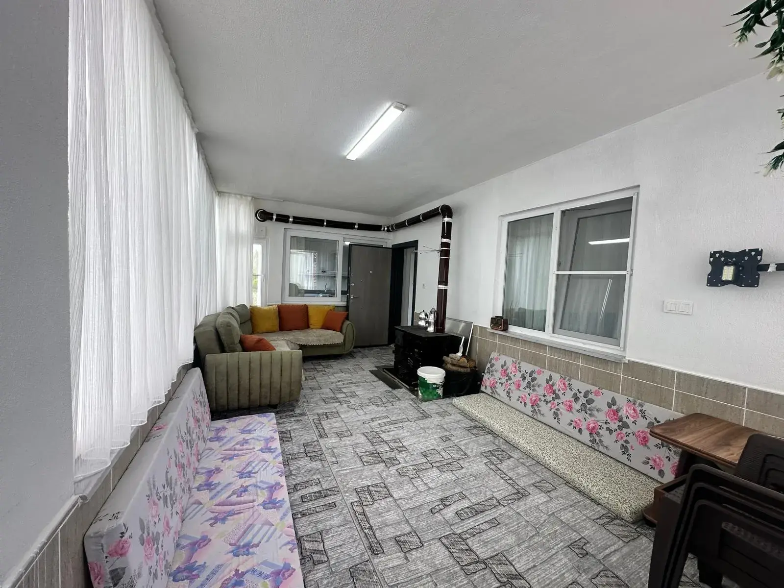 SAVAŞTEPE MİNNETLER KÖYÜNDE SATILIK MÜSTAKİL EV