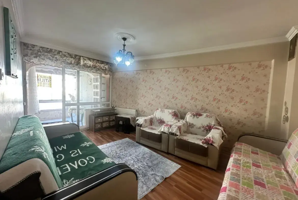 MERKEZDE FATİH CADDESİNE CEPHE SATILIK DAİRE
