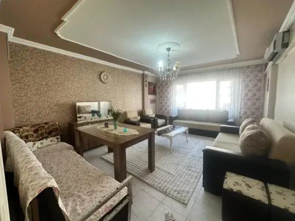 MERKEZDE FATİH CADDESİNE CEPHE SATILIK DAİRE