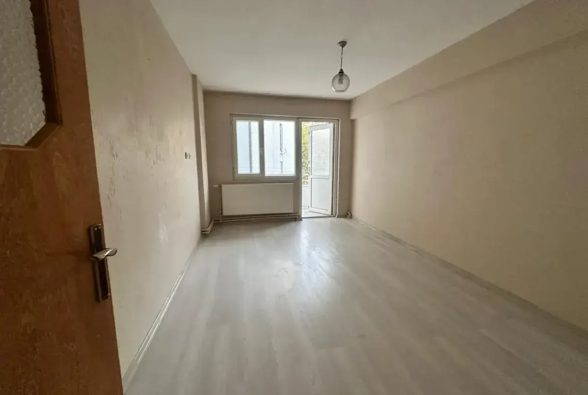 MERKEZDE PEHLİVANOĞLU ÜZERİ KİRALIK DAİRE