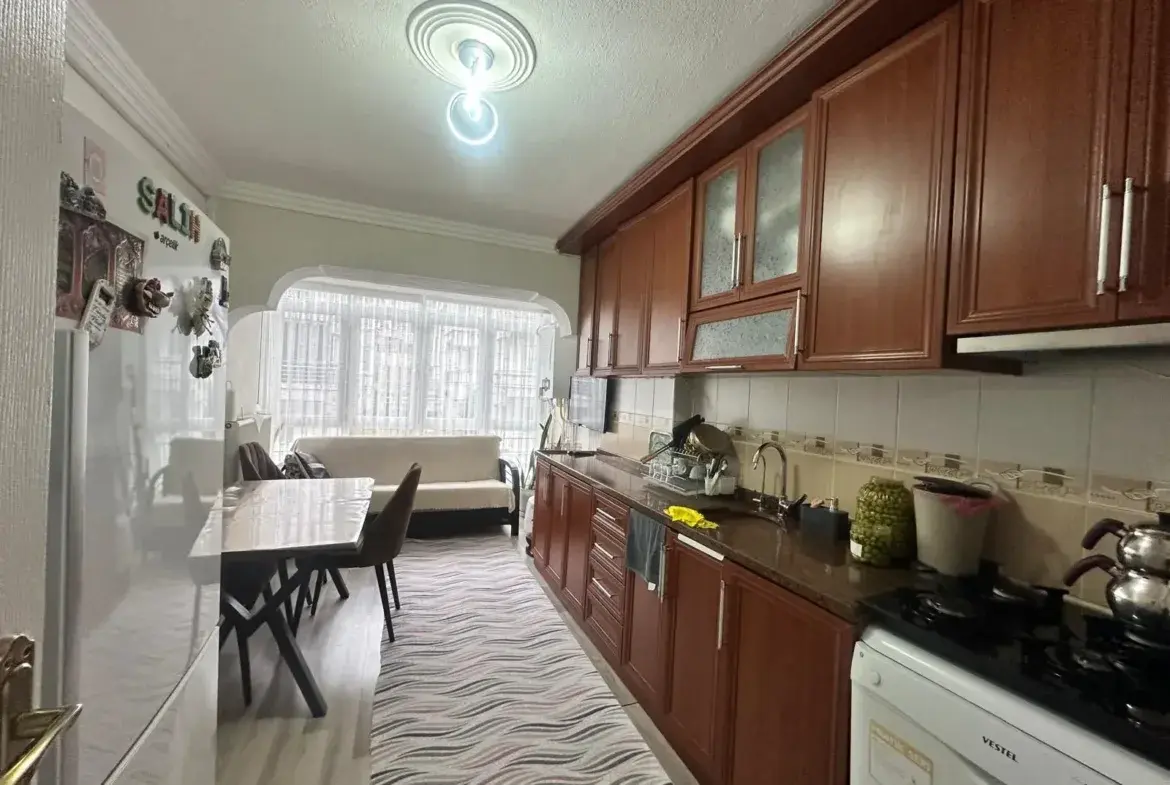 TURGUTALP MAHALLESİ ERDENLER BENZİNLİK YANI SATILIK DAİRE