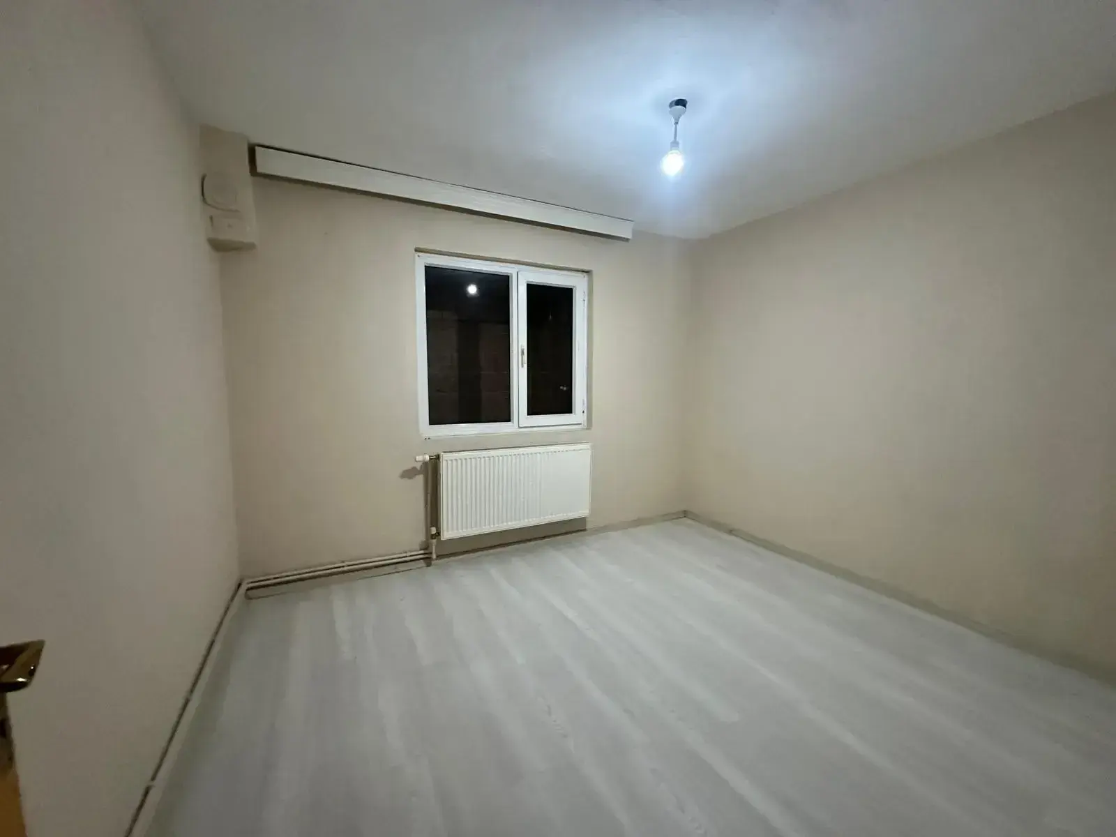 MERKEZDE PEHLİVANOĞLU ÜZERİ KİRALIK DAİRE