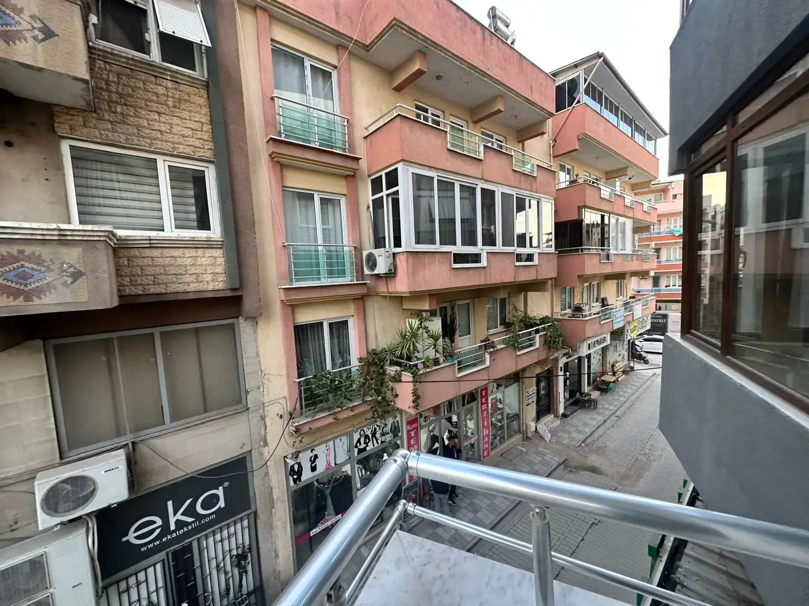 MERKEZDE PEHLİVANOĞLU ÜZERİ KİRALIK DAİRE