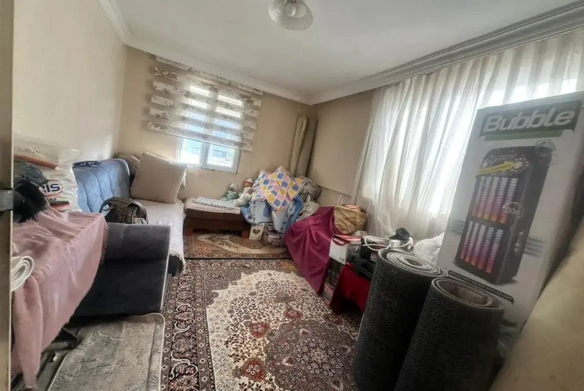 HÜRRİYET MAHALLESİ SANAYİ MEVKİNDE SATILIK DAİRE
