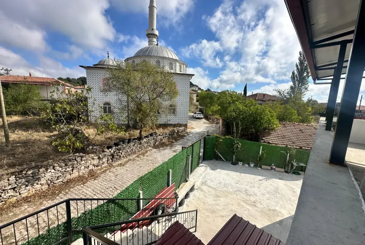 SAVAŞTEPE MİNNETLER KÖYÜNDE SATILIK MÜSTAKİL EV