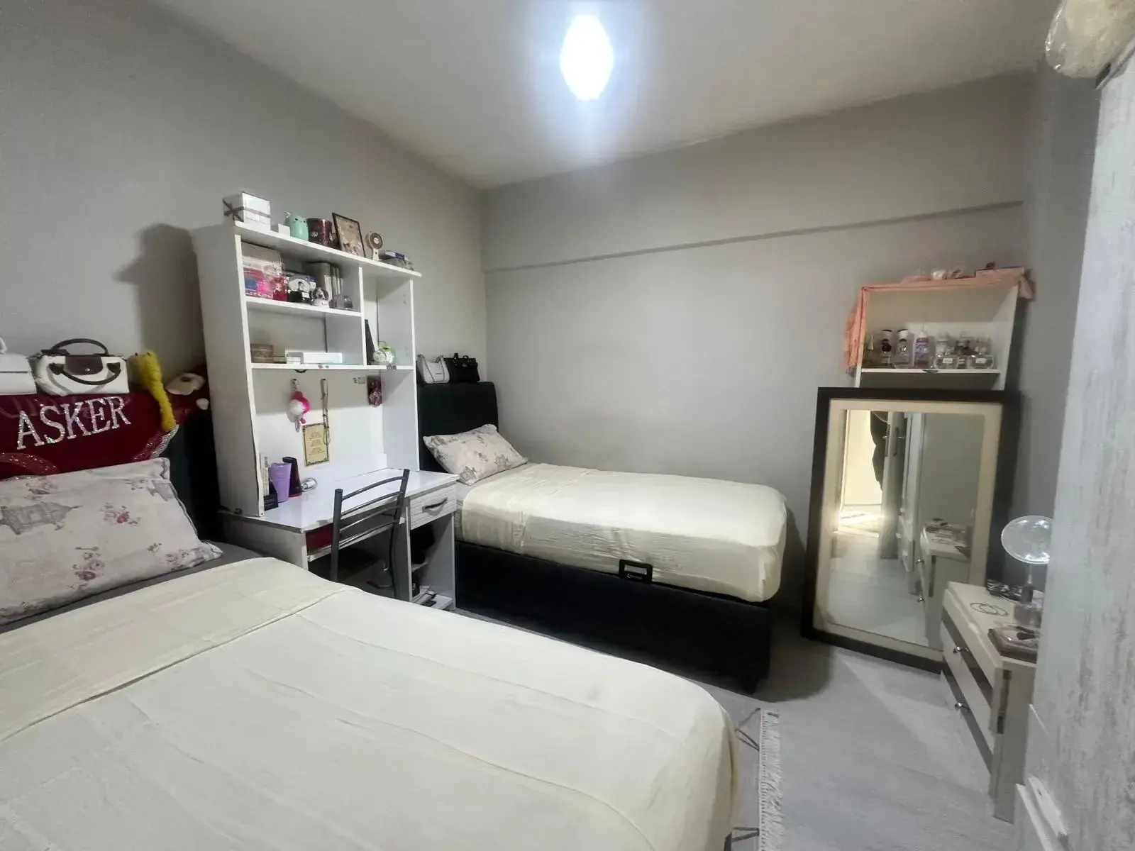 HÜRRİYET MAHALLESİ SANAYİ MEVKİNDE SATILIK DAİRE